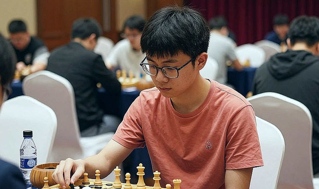 Mùa thu 2026: ván cờ chỉ tồn tại khi có người chép lại Mùa thu 2026: ván cờ chỉ tồn tại khi có người chép lại