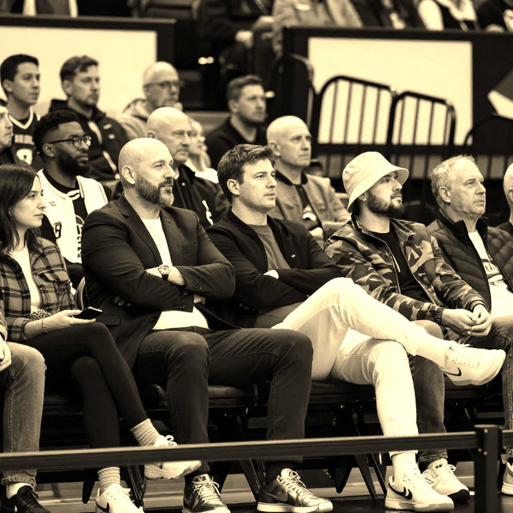 13 ứng viên, 8 suất, một căn phòng ở Como: EuroLeague đang tự vẽ lại bản đồ của mình