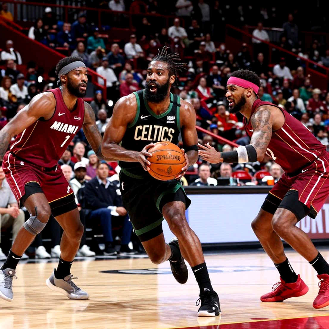 Án phạt lịch sử: Clippers mất 5 lượt chọn vòng 1, Ballmer bị đình chỉ — NBA gửi thông điệp đến toàn giải đấu Án phạt lịch sử: Clippers mất 5 lượt chọn vòng 1, Ballmer bị đình chỉ — NBA gửi thông điệp đến toàn giải đấu