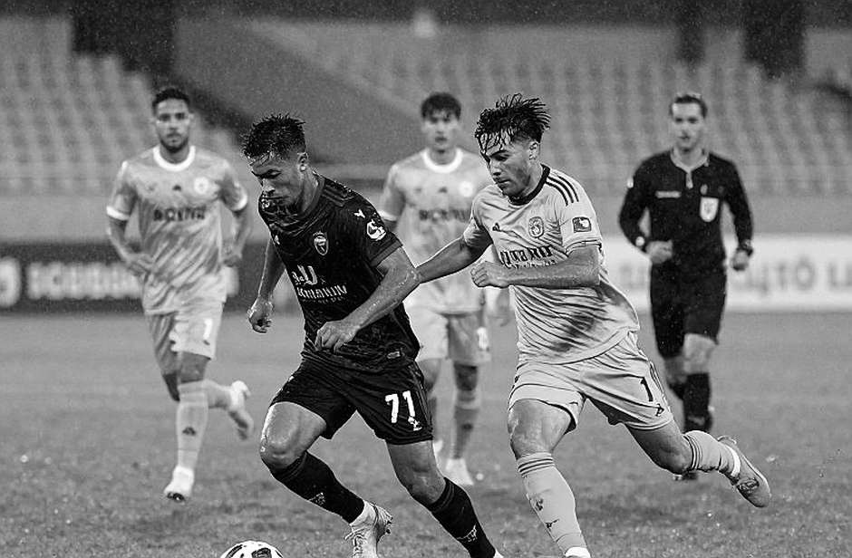 Điều khoản giải phóng và quỹ lương: Câu chuyện thật của kỳ chuyển nhượng V.League