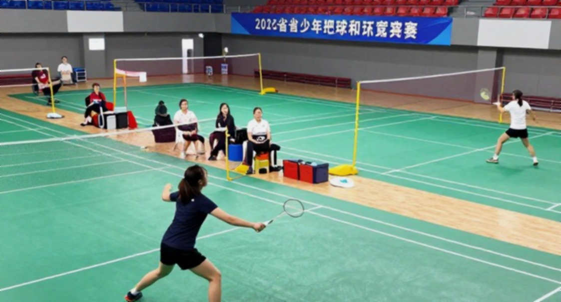 Giữa mùa giải cầu lông thường niên: nhà thi đấu ẩm, lịch thi đấu dày và cỗ máy IRS