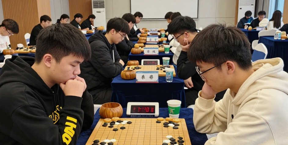 Cờ vua Việt Nam trước ngã ba đào tạo: catalogue ChessBase tháng 8 và bài toán chi phí cho kỳ thủ trẻ Cờ vua Việt Nam trước ngã ba đào tạo: catalogue ChessBase tháng 8 và bài toán chi phí cho kỳ thủ trẻ