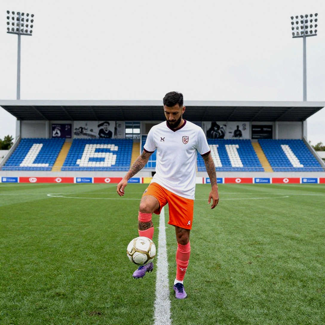 Three Lucky Letters: In-Depth Analysis of Vietnam NT's Goalkeeper Battle for the No.1 Spot